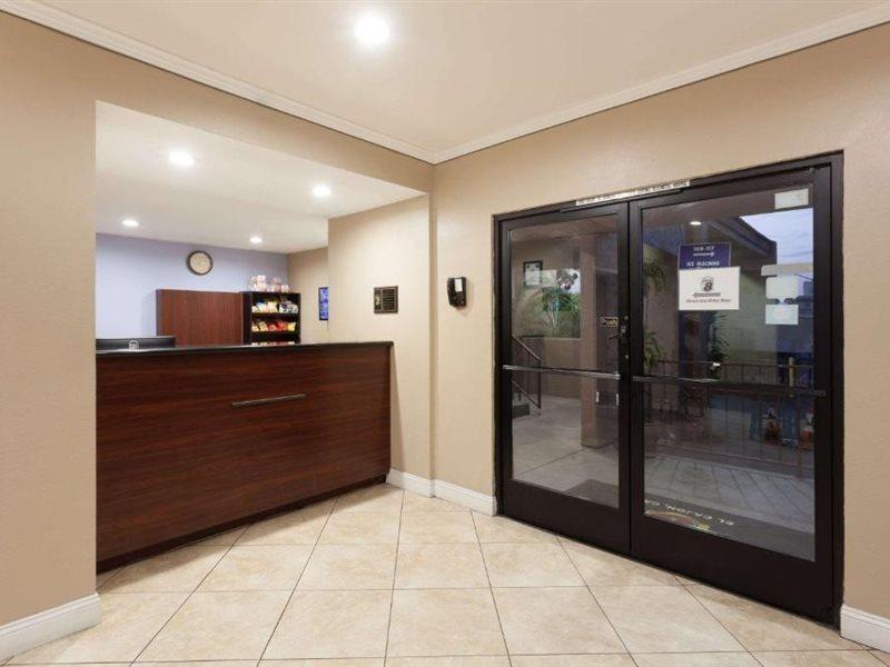 Super 8 By Wyndham El Cajon San Diego Exterior photo